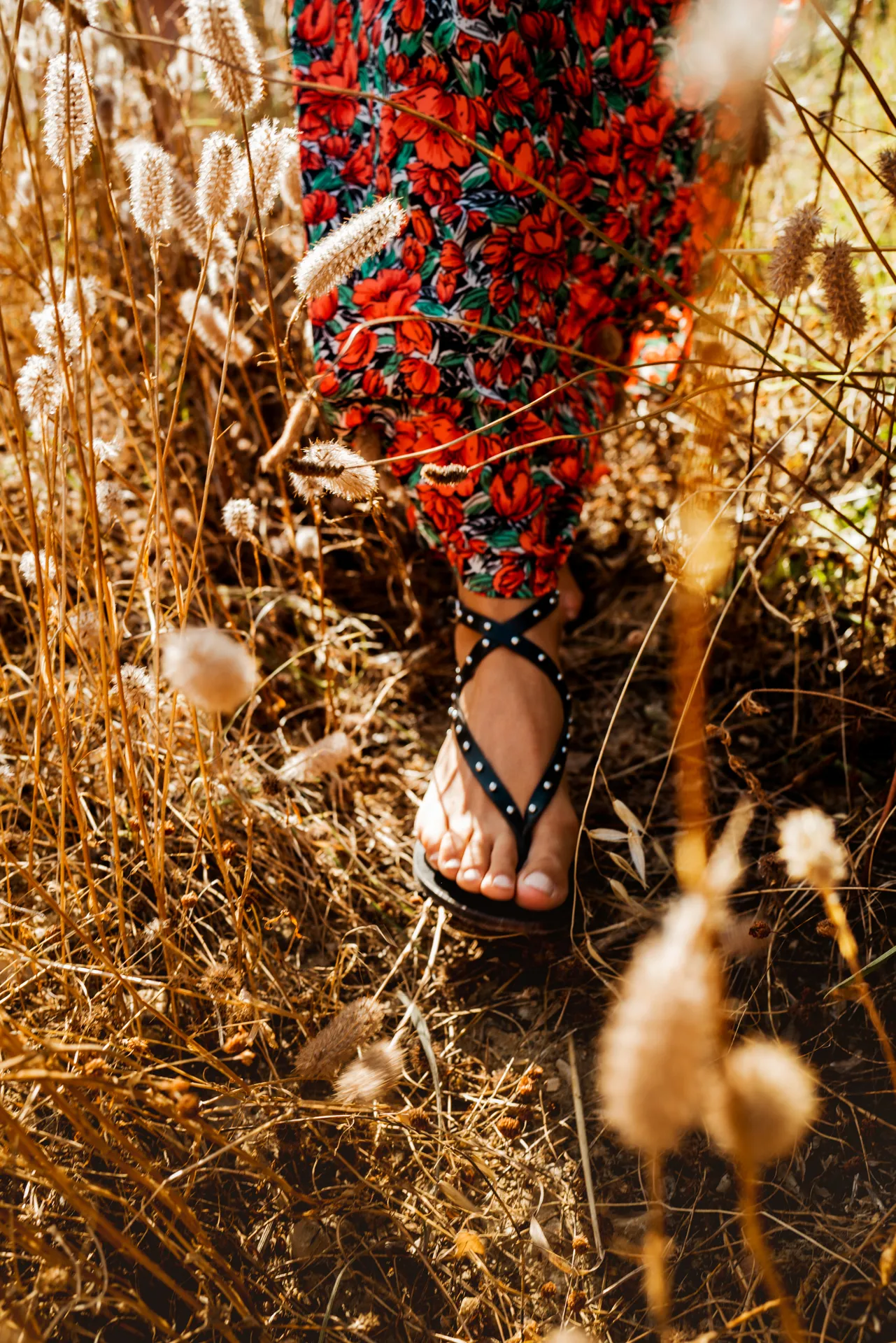 pas de femme dans la nature en été