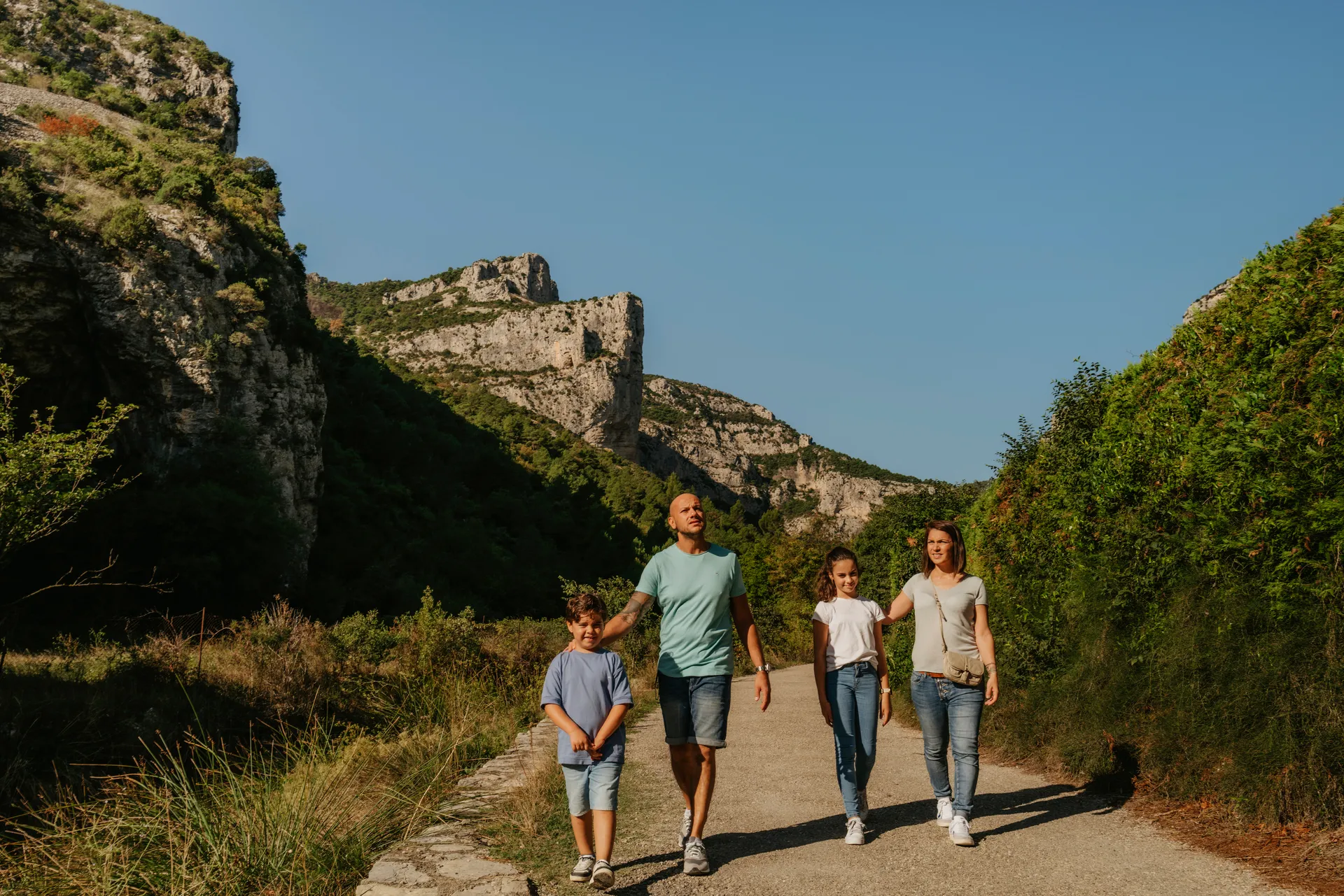 promenade en famille autour de St Guilhem le Désert